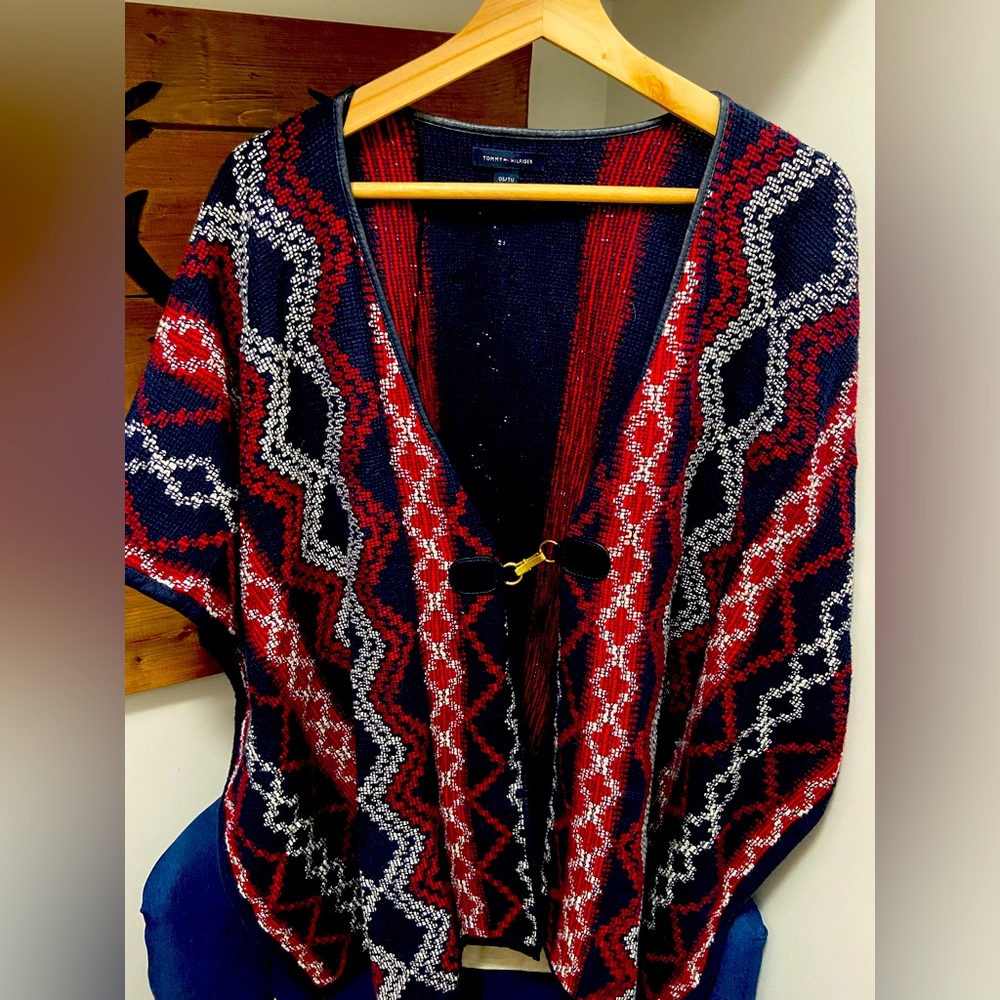 Tommy Hilfiger woven cape, women’s one size fits all